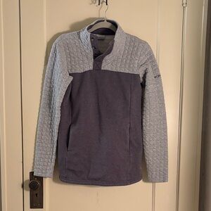 Columbia Women’s Two-Tone Gray Quarter Button Pullover